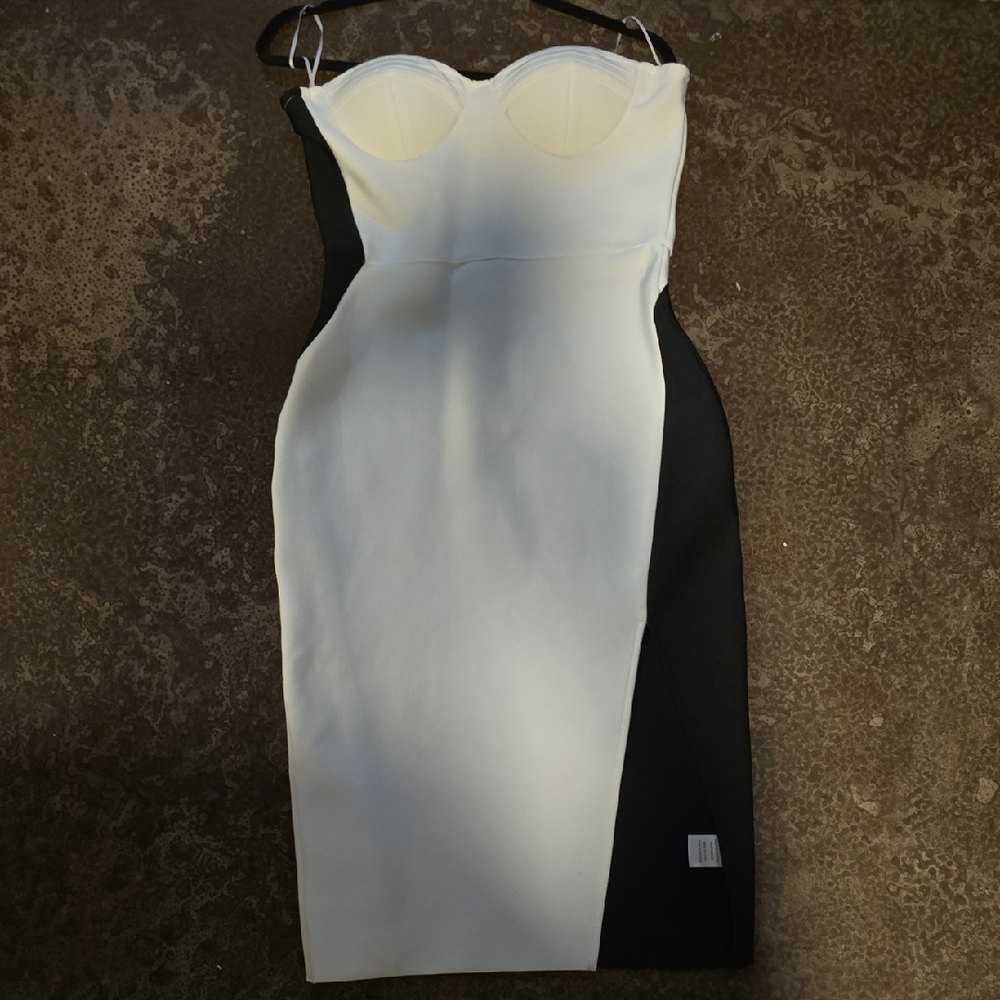 Elegant Black and White Strapless Dress